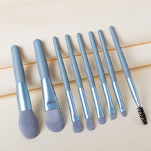 8-Piece Mini Makeup Brush Kit – Portable Premium Synthetic Set with Case (Mix Colors)